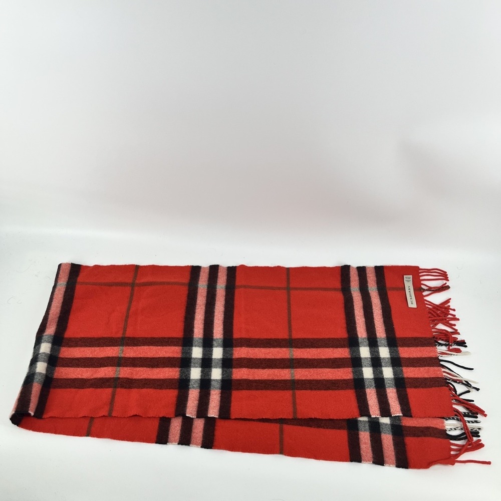Burberry 100% Cashmere Scarf Red Made in Scotland - Picture 2 of 4